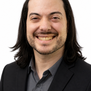 André F.